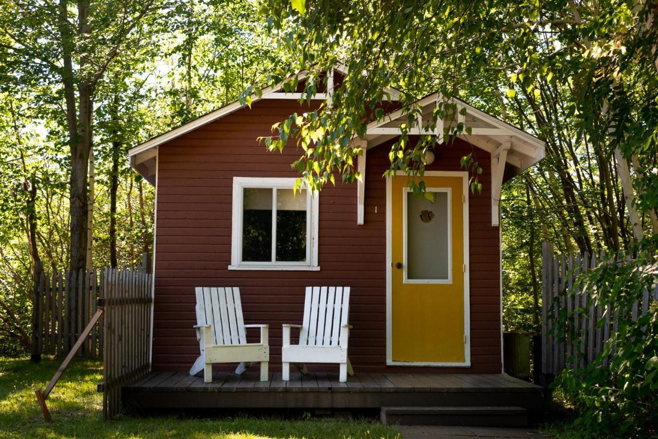 Complexe D'Hebergement La Maison Touristique Dugas Caraquet Zewnętrze zdjęcie